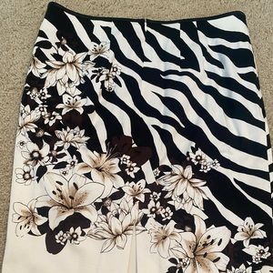 WHMB skirt